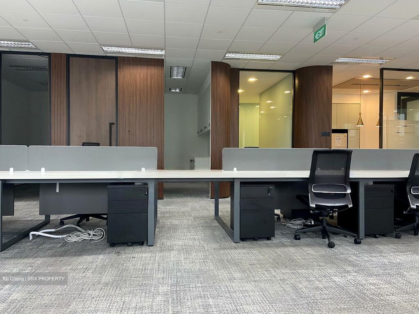 18 ROBINSON (D1), Office #481268581